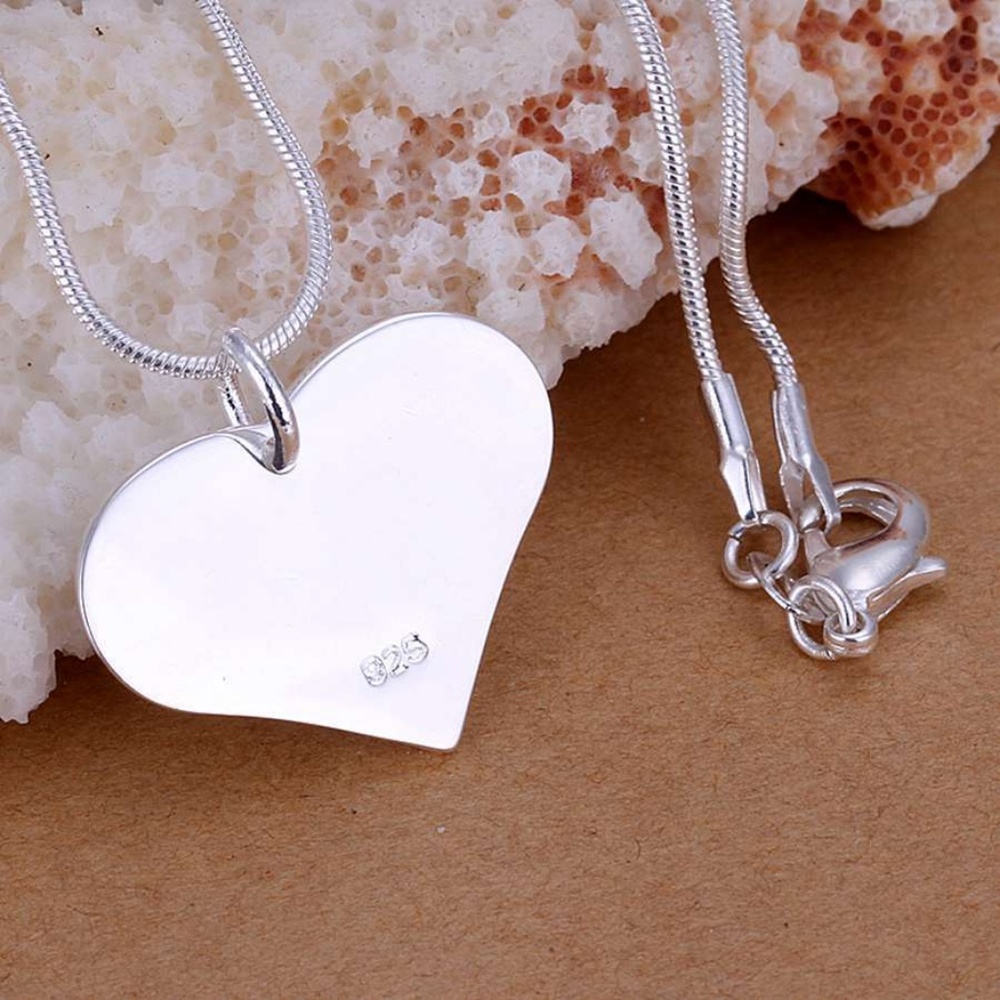 NWT Sterling silver heart necklace - Picture 2 of 2